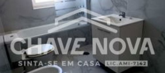 Квартира с 3 спальнями в Фару, Португалия № 57932 8