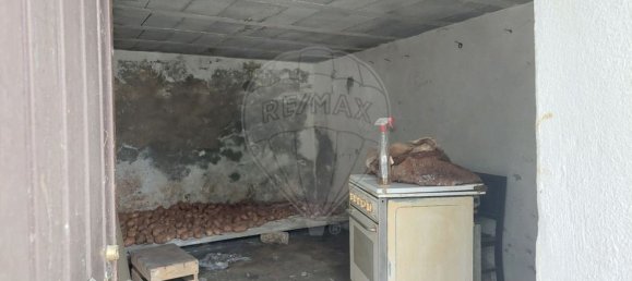 2 bedrooms House in Arganil, Portugal No. 35568 11