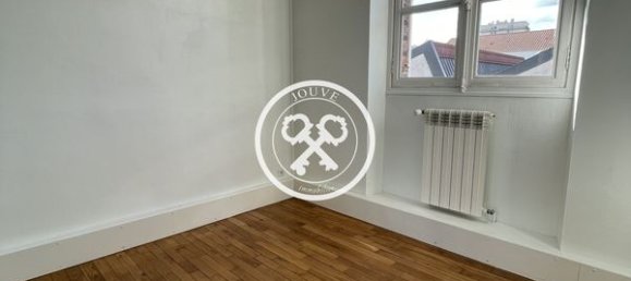 3 Schlafzimmer Wohnung in Troyes, France, Nr. 251671 4