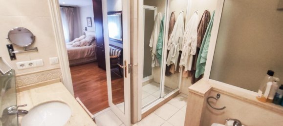 5 bedrooms Apartment in Alicante, Spain No. 34540 27