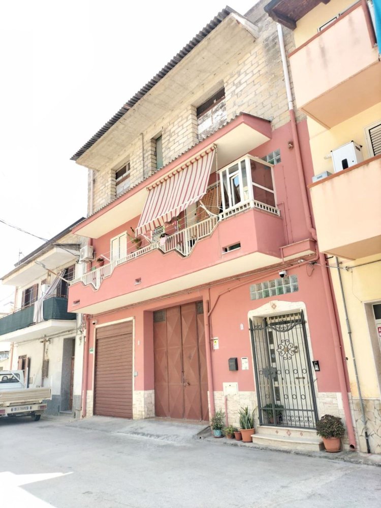 10 bedrooms House in Licata, Italy No. 322861