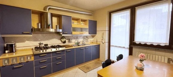 Villa de 4 dormitorios en Peschiera Borromeo, Italy No. 59345 47