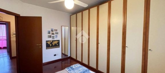 Villa de 4 dormitorios en Peschiera Borromeo, Italy No. 59345 60