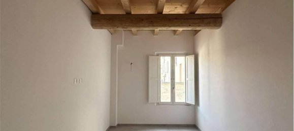 3 rooms Apartment in Carpi, Italy No. 28579 10