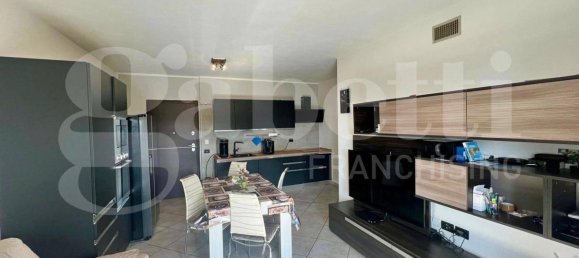 2 bedrooms Apartment in Govone, Italy No. 112174 4