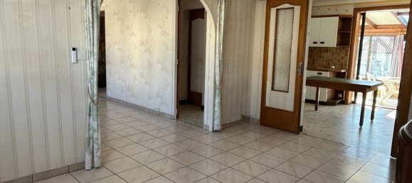 2 bedrooms House in La Haie-Fouassiere, France No. 96314 11