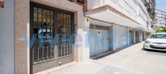 2 bedrooms Apartment in Madrid, Spain No. 185537 2