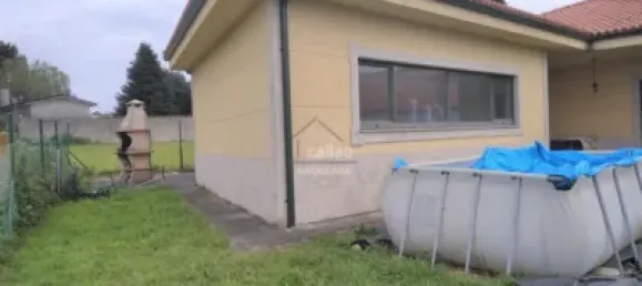 3 bedrooms House in A Coruna, Spain No. 153946 2