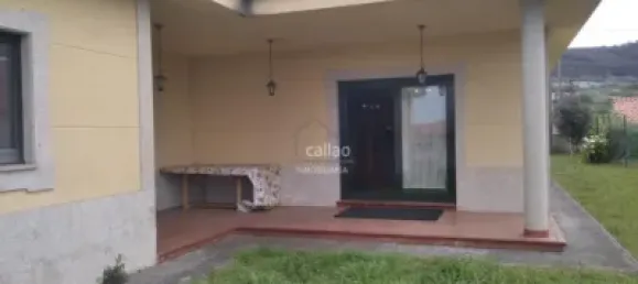 3 bedrooms House in A Coruna, Spain No. 153946 3