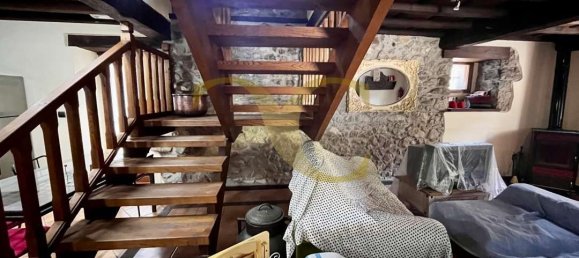 3 bedrooms House in Asturias, Spain No. 165469 10