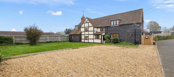 5 bedrooms House in Dorking, United Kingdom No. 1058 4