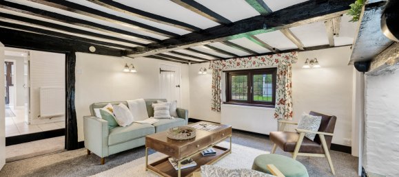 5 bedrooms House in Dorking, United Kingdom No. 1058 10