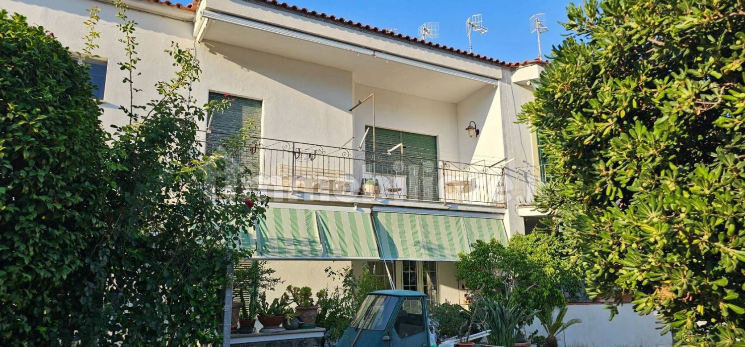 3 bedrooms Apartment in Ischia, Italy No. 329743