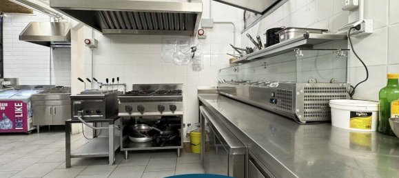 Imóvel comercial de 2 divisões em Rome, Italy N.º 231496 24