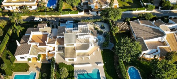 4 Schlafzimmer Haus in Loule, Portugal, Nr. 98844 39