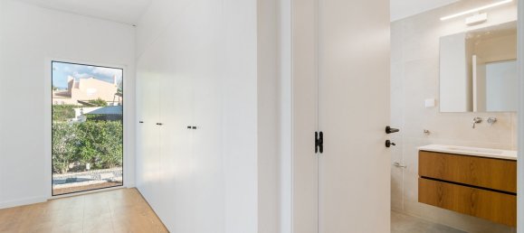 4 Schlafzimmer Haus in Loule, Portugal, Nr. 98844 11