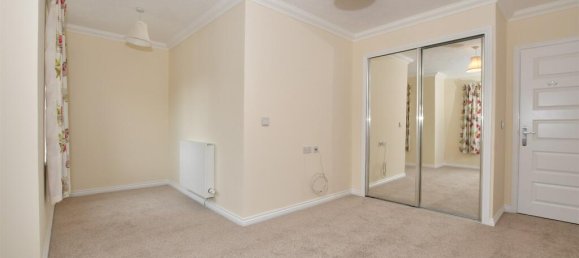 2 bedrooms Apartment in Essex, United Kingdom No. 3978 4