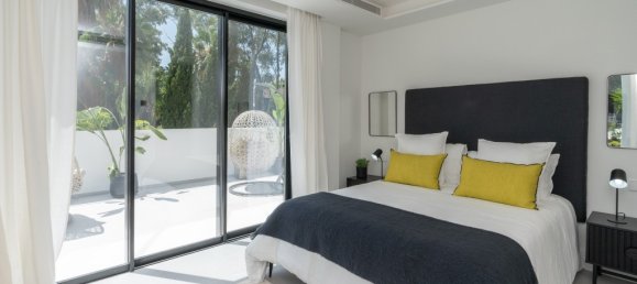 Villa de 5 dormitorios en Marbella, Spain No. 35623 22