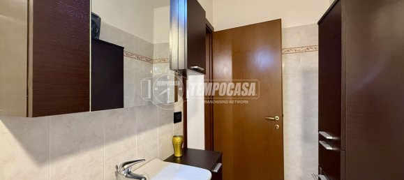 Apartamento T1 em Osnago, Italy N.º 378228 14