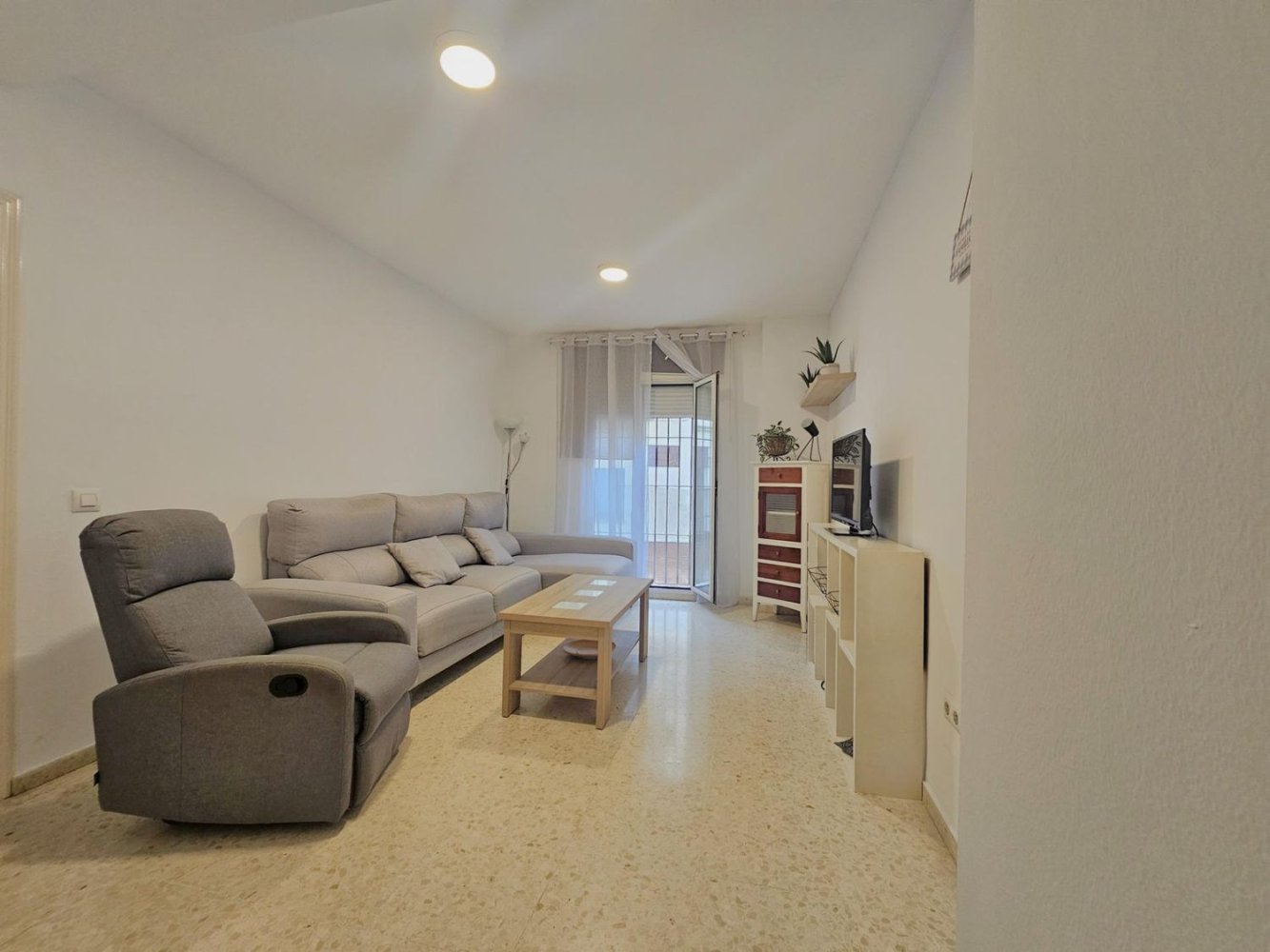 2 bedrooms Apartment in Sanlucar de Barrameda, Spain No. 204789