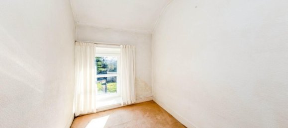  منزل في Llanelli, United Kingdom رقم 2162 6