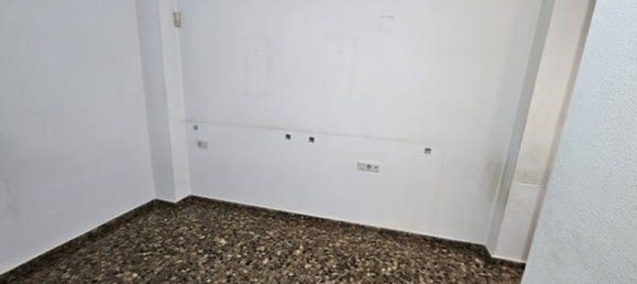Apartamento de 3 dormitorios en Valencia, Spain No. 179430 15