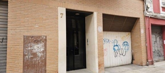 Apartamento de 3 dormitorios en Valencia, Spain No. 179430 2