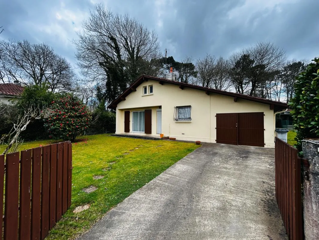 Casa T2 em Saint-Pierre-du-Mont, France N.º 352720