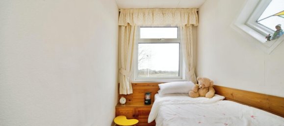 3 bedrooms House in London, United Kingdom No. 11408 9