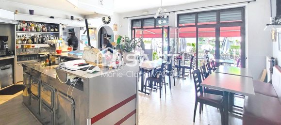 8-salle Propriété commerciale à Morestel, France No. 330952 5