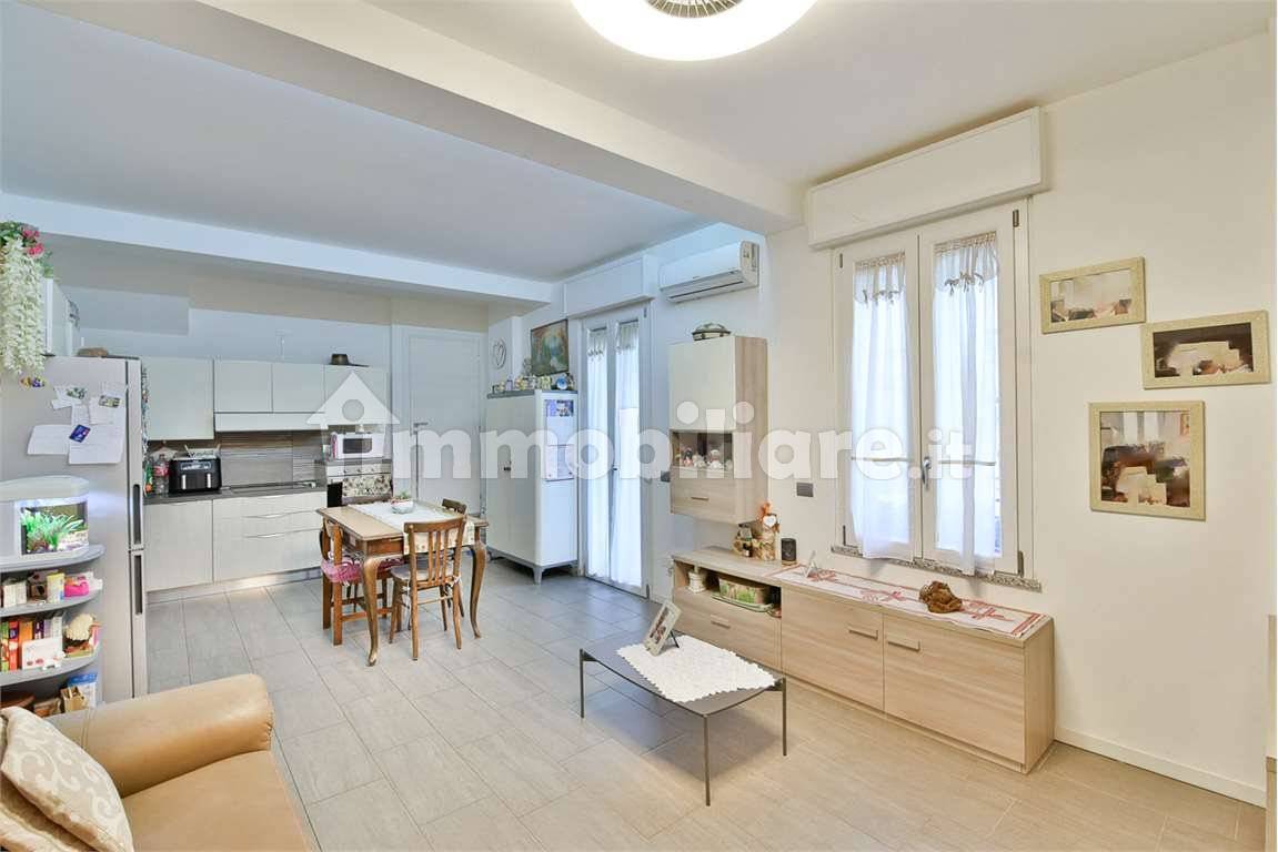 3 غرف نوم منزل في Carugo, Italy رقم 5093