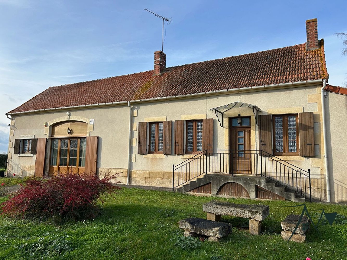 3 Schlafzimmer Haus in Colombiers, France, Nr. 56954