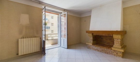 2 Schlafzimmer Wohnung in Ajaccio, France, Nr. 270629 2