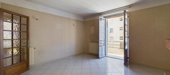2 Schlafzimmer Wohnung in Ajaccio, France, Nr. 270629 3