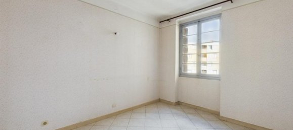 2 Schlafzimmer Wohnung in Ajaccio, France, Nr. 270629 8