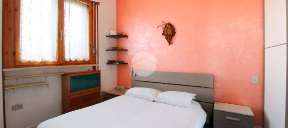 Квартира с 2 спальнями в Пинето, Италия № 99879 8