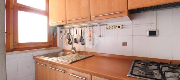 Квартира с 2 спальнями в Пинето, Италия № 99879 5