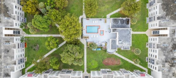 2 Schlafzimmer Gewerbliche Immobilien in Miami, USA, Nr. 614493 30