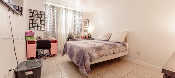 2 Schlafzimmer Gewerbliche Immobilien in Miami, USA, Nr. 614493 8