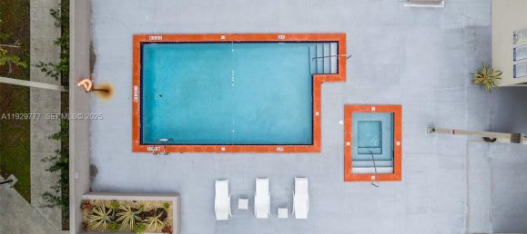 2 Schlafzimmer Gewerbliche Immobilien in Miami, USA, Nr. 614493 23