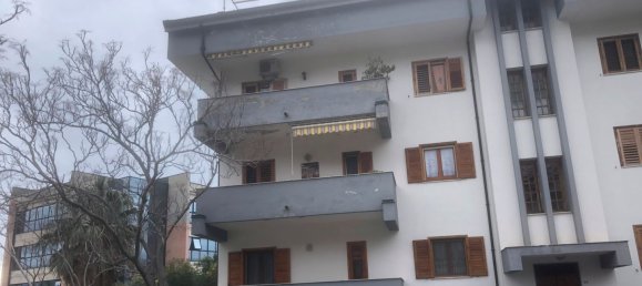 6-Zimmer Wohnung in Paola, Italy, Nr. 178577 3