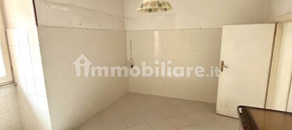 Apartamento de 2 dormitorios en Tuscania, Italy No. 310482 14