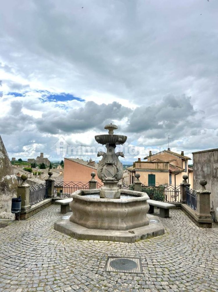 Apartamento de 2 dormitorios en Tuscania, Italy No. 310482