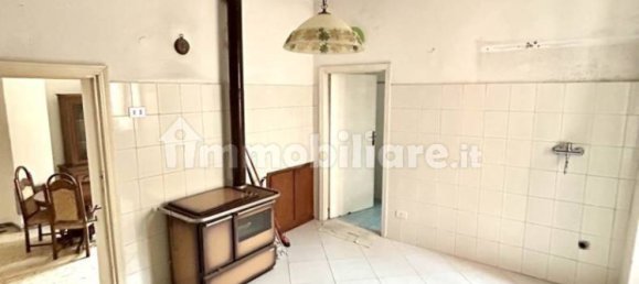 Apartamento de 2 dormitorios en Tuscania, Italy No. 310482 12