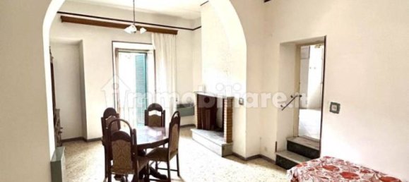 Apartamento de 2 dormitorios en Tuscania, Italy No. 310482 3