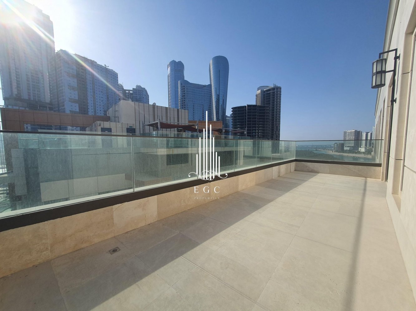2 bedrooms Apartment in Al Reem Island, UAE No. 39245