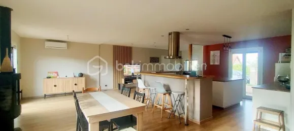 3 Schlafzimmer Haus in La Pacaudiere, France, Nr. 321673 2