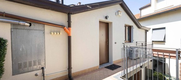 2 bedrooms Apartment in Mariano Comense, Italy No. 311306 30