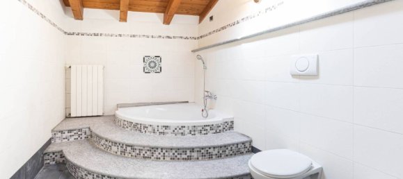 2 bedrooms Apartment in Mariano Comense, Italy No. 311306 27