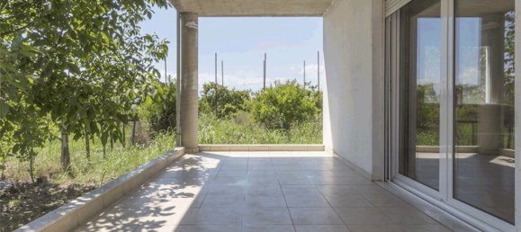 3 Schlafzimmer Gewerbliche Immobilie in Katerini, Greece, Nr. 56452 4